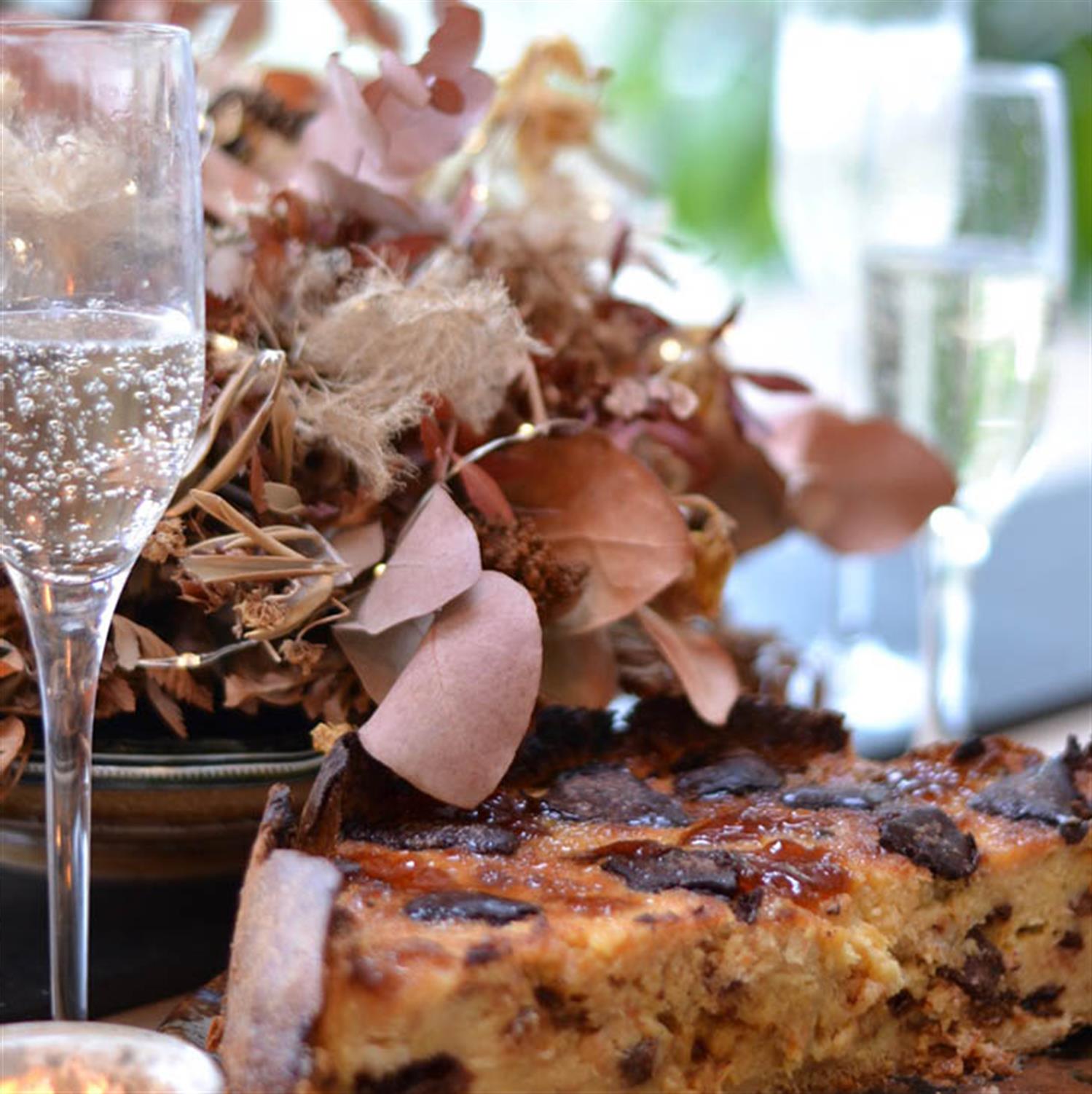 Champagne and cake